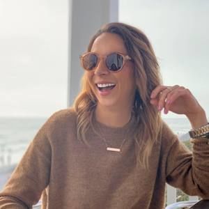 Meet your Posher, Jessica